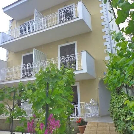 Kerkyra 公寓